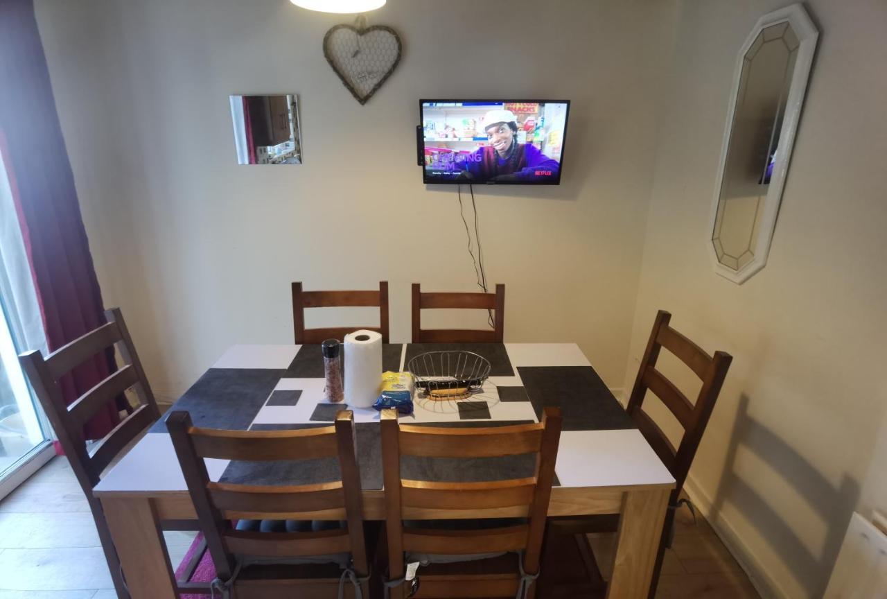 Travelmore Letterkenny Extérieur photo